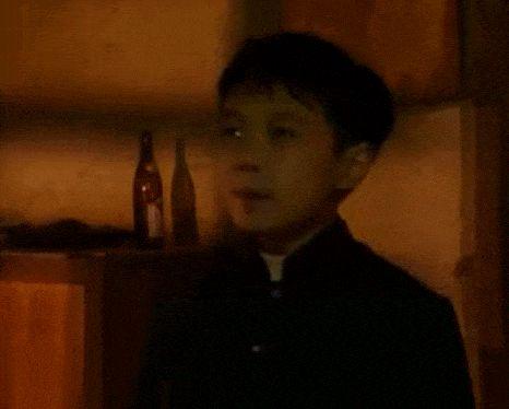 张艺兴小时候爆料视频,揭秘明星成长背后的温馨瞬间 第3张 张艺兴小时候爆料视频,揭秘明星成长背后的温馨瞬间 第3张